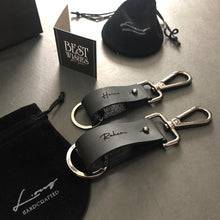 Load image into Gallery viewer, Stylish Couple Keychain Set